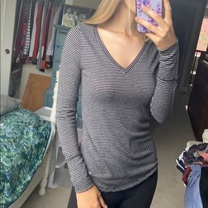 Long sleeve tee